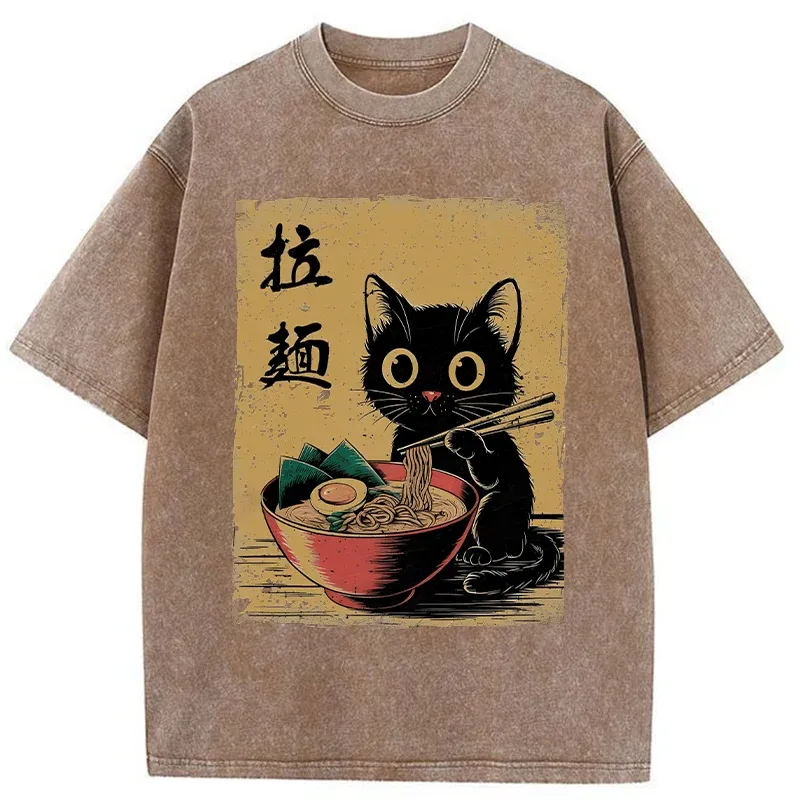 Tokyo-Tiger Retro Black Cat Eating Ramen Washed T-Shirt