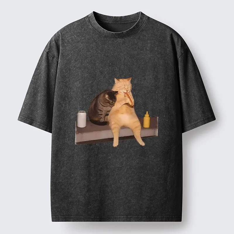 Tokyo-Tiger Hot Dog Snack Cats Washed T-Shirt