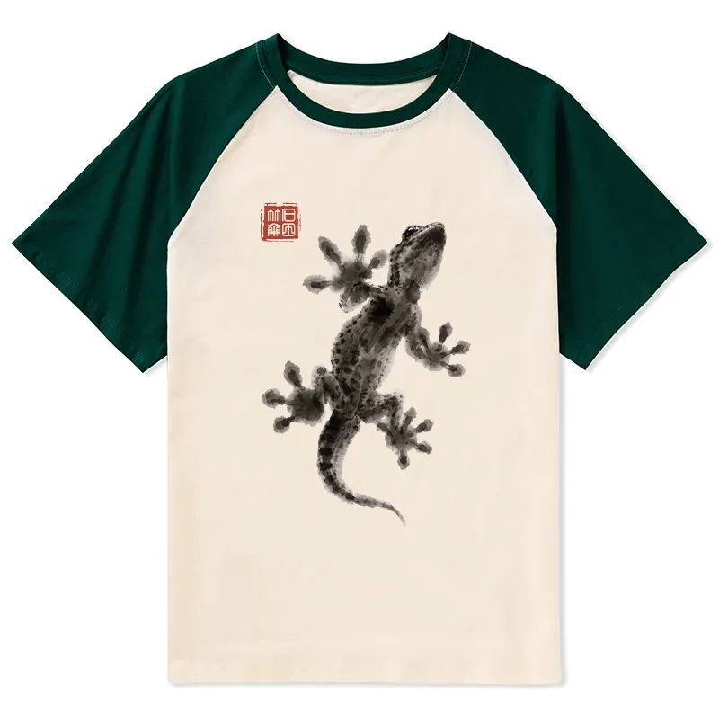 Tokyo-Tiger Minimal Asian Ink Brush Gecko Vibe Raglan T-shirt