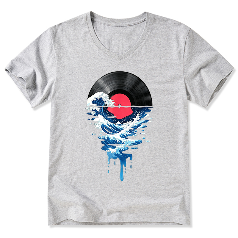 Tokyo-Tiger Vinyl Records And Waves V-Neck Classic T-Shirt