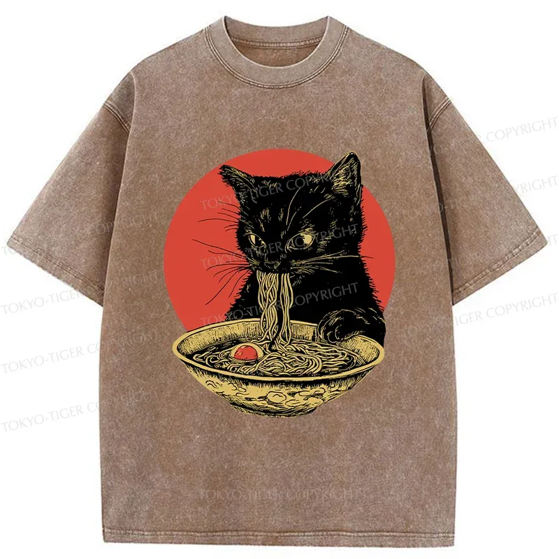 Tokyo-Tiger Retro Black Cat Eating Ramen Washed T-Shirt