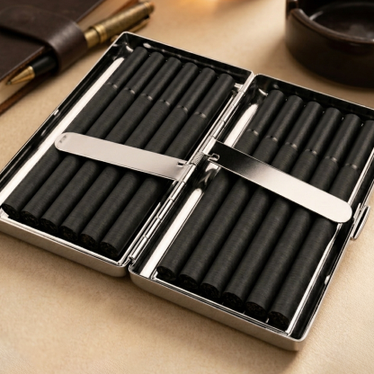 Tokyo-Tiger Cat Under The Moon  Pocket Cigarette Case