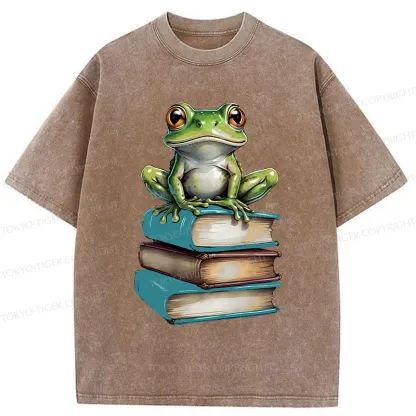 Tokyo-Tiger Frog On The Bookshelf Washed T-Shirt