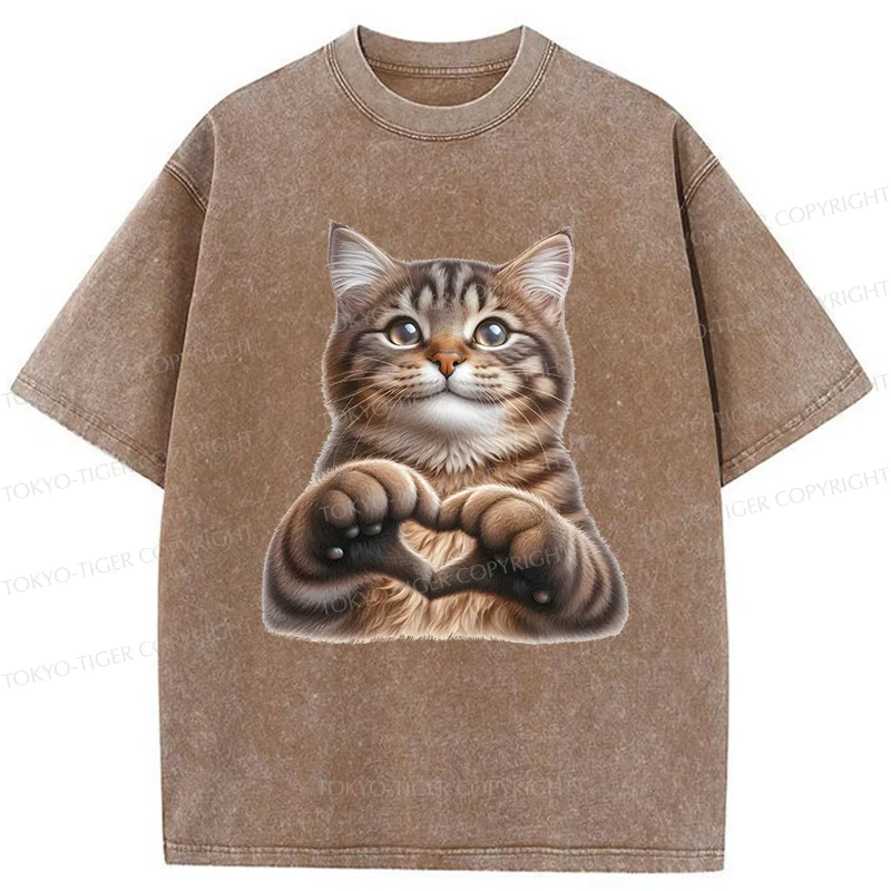 Tokyo-Tiger Cat Making Heart Gesture Washed T-Shirt