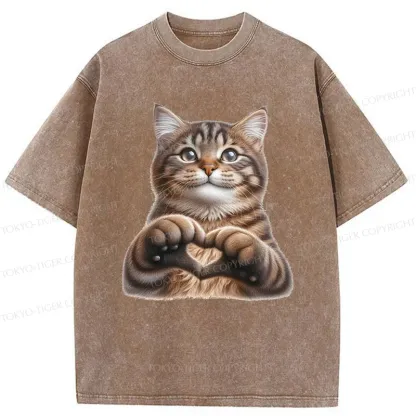 Tokyo-Tiger Cat Making Heart Gesture Washed T-Shirt