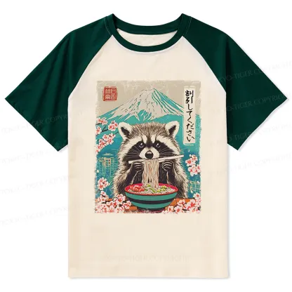Tokyo-Tiger Please Give Raccoon A Discount Raglan T-shirt