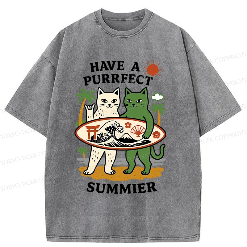 Tokyo-Tiger Beach Surfing Cat Washed T-Shirt