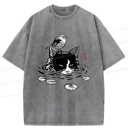 Tokyo-Tiger Cat Taking A Bath Washed T-Shirt
