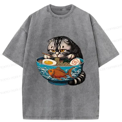 Tokyo-Tiger American Shorthair Cat Eating Ramen Washed T-Shirt