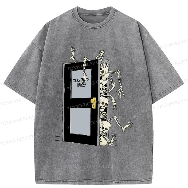 Tokyo-Tiger Ghost Coming In Washed T-Shirt