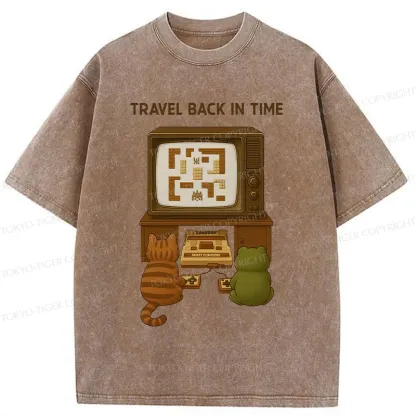 Tokyo-Tiger Cat And Frog Playing Games Washed T-Shirt