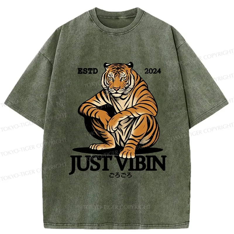 Tokyo-Tiger Sitting Tiger Washed T-Shirt