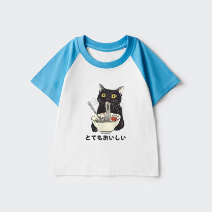 Tokyo-Tiger Cats Eat Ramen Noodles Kids Raglan T-shirt