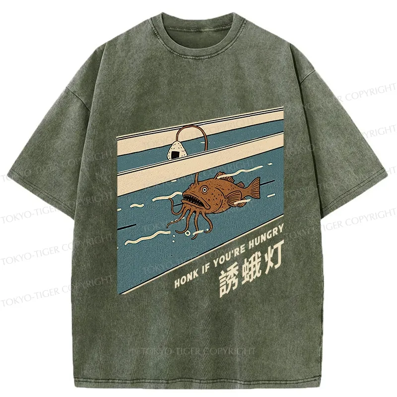 Tokyo-Tiger Moth-attracting Lamp Washed T-Shirt
