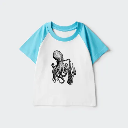 Tokyo-Tiger Octopus Playing Saxophone Kids Raglan T-shirt