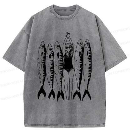 Tokyo-Tiger Swimming People And Fish Washed T-Shirt