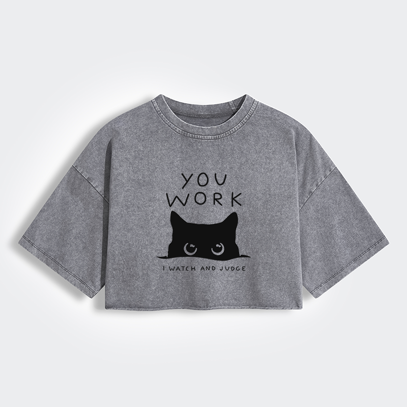 Tokyo-Tiger A Cat That Spies Women's Washed Crop T-Shirt
