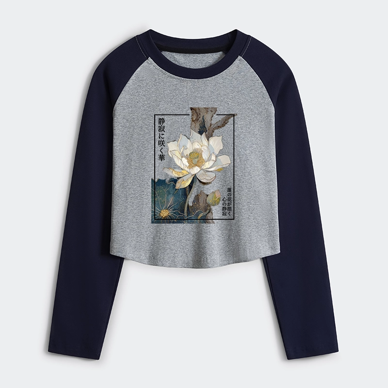 Tokyo-Tiger Blooming Lotus Japan Women's Crop Raglan T-Shirt