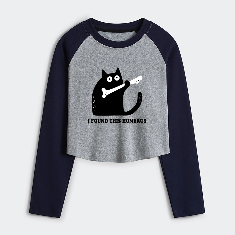 Tokyo-Tiger Cat Found This Humerus Women's Crop Raglan T-Shirt