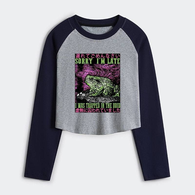 Tokyo-Tiger Frogs Trapped In The Void Women's Crop Raglan T-Shirt