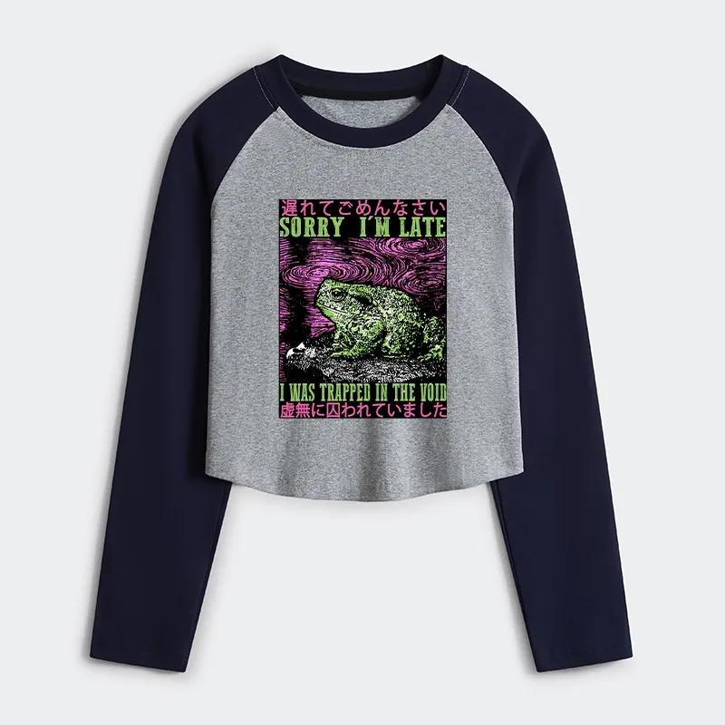 Tokyo-Tiger Frogs Trapped In The Void Women's Crop Raglan T-Shirt