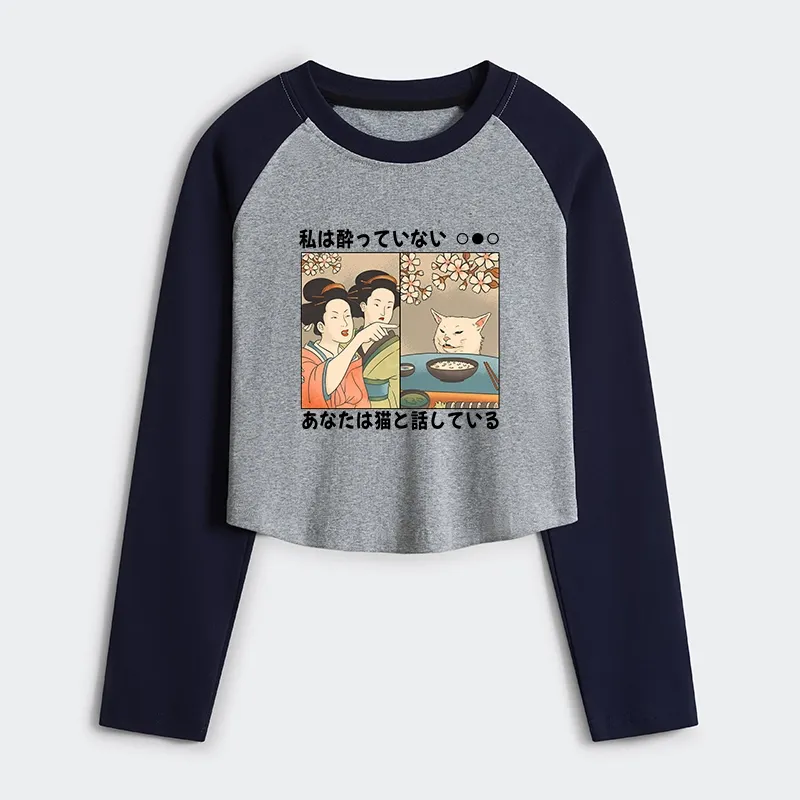 Tokyo-Tiger Japanese Woman Shouting at a Cat Women's Crop Raglan T-Shirt