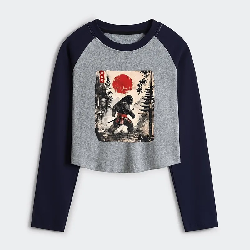 Tokyo-Tiger Japanese Samurai Bigfoot Women's Crop Raglan T-Shirt