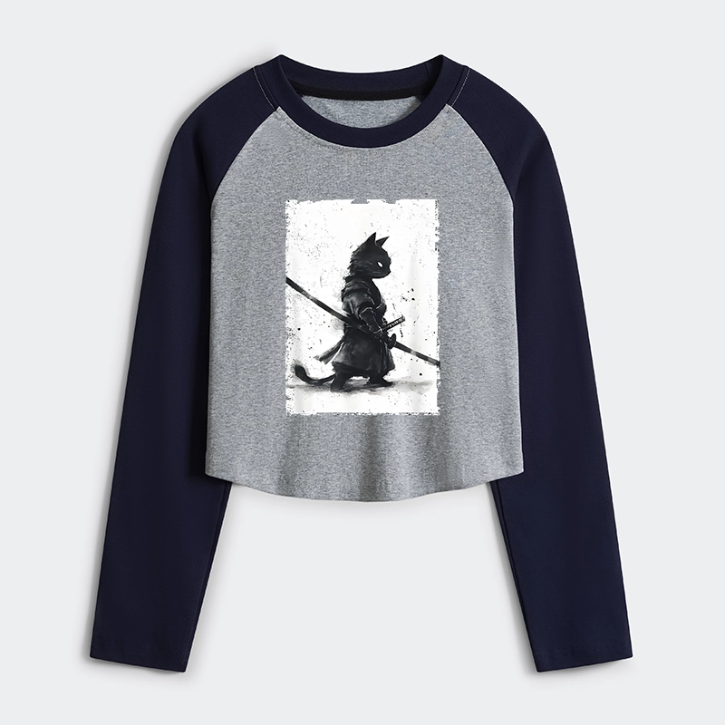 Tokyo-Tiger Retro Cat Samurai Japanese Women's Crop Raglan T-Shirt