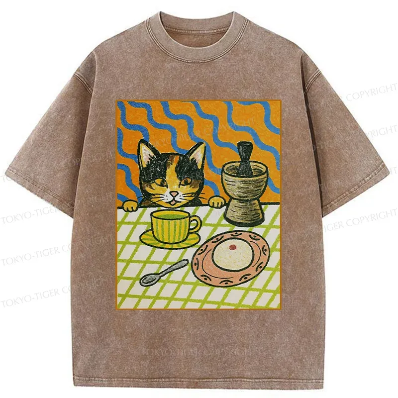 Tokyo-Tiger Cat Waiting For Afternoon Tea Washed T-Shirt