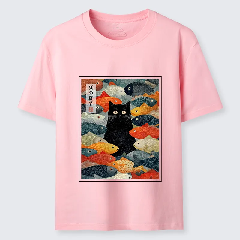 Tokyo-Tiger The Cat's Feast of Fish Classic T-Shirt
