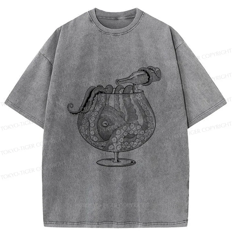 Tokyo-Tiger Octopus Drinking Wine Washed T-Shirt