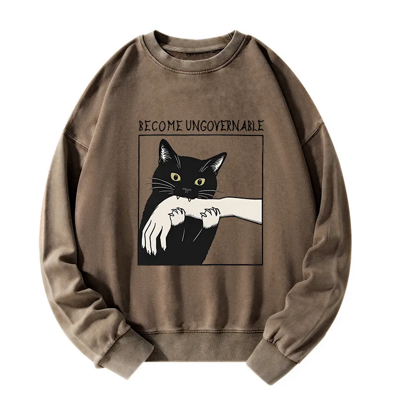 Tokyo-Tiger Black Cat Biting Washed Sweatshirt