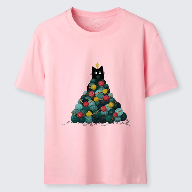 Tokyo-Tiger Yarn Christmas Tree Cat Classic T-Shirt