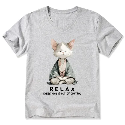 Tokyo-Tiger Zen Cat Relaxation，Everything's Out Of Control V-Neck Classic T-Shirt