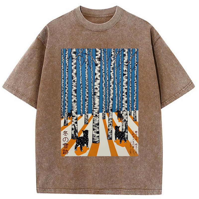 Tokyo-Tiger Traces in the Winter Snow Washed T-Shirt