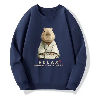 Tokyo-Tiger Zen Capybara：Relax, it's all chaos Classic Sweatshirt