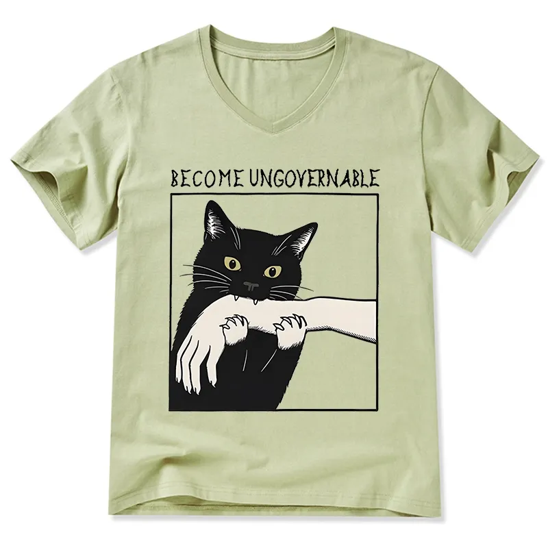 Tokyo-Tiger Black Cat Biting V-Neck Classic T-Shirt