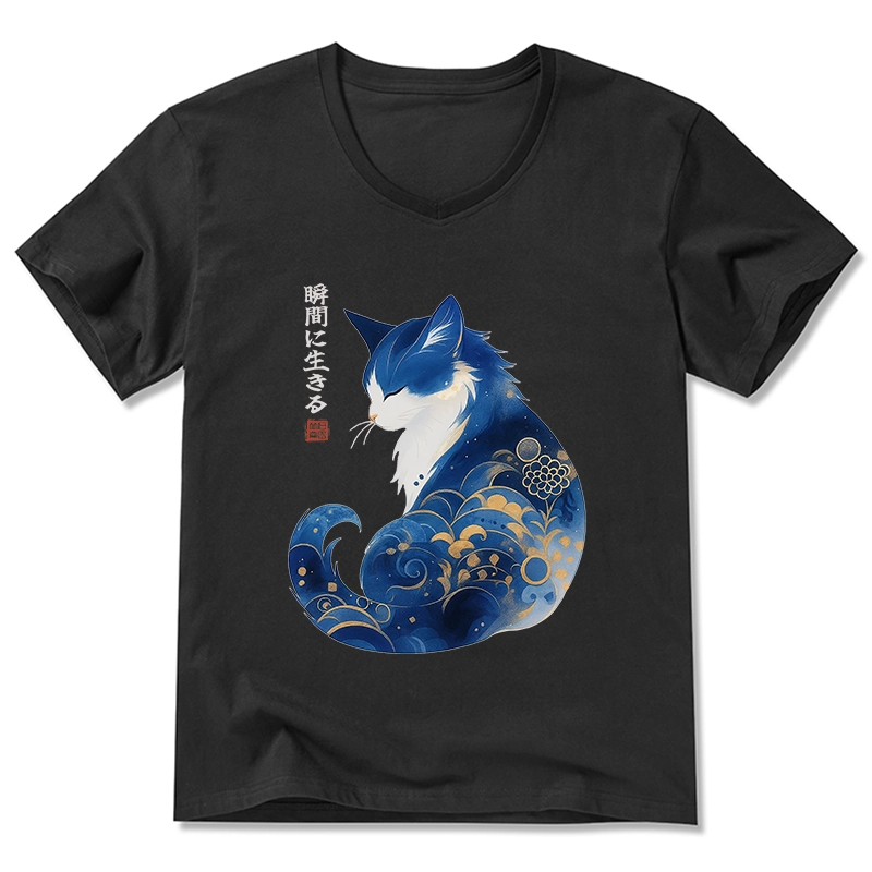 Tokyo-Tiger Retro Zen Cat: Living the Present V-Neck Classic T-Shirt