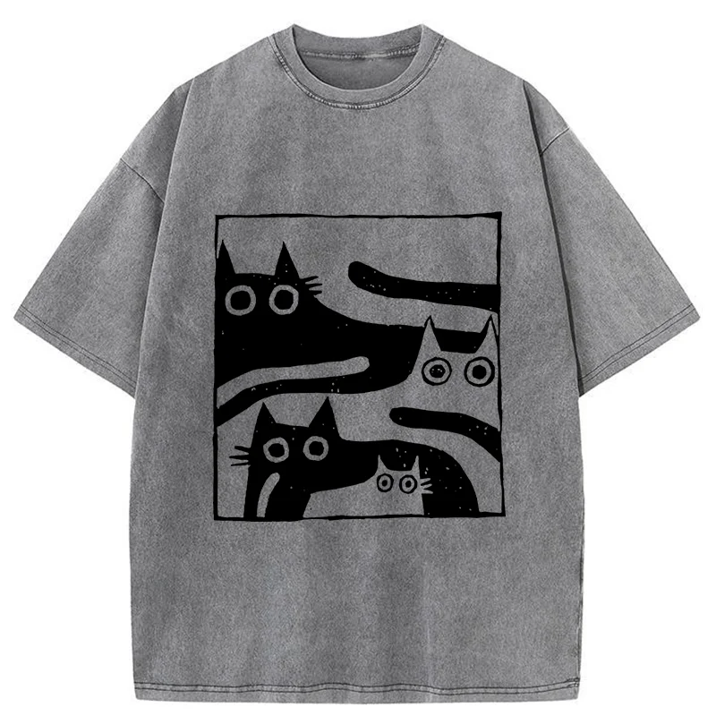 Tokyo-Tiger Cats Stacked Together Washed T-Shirt