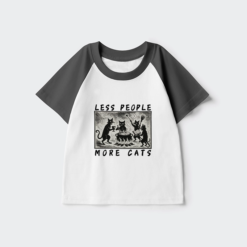 Tokyo-Tiger Cat Sacrifice Ceremony Kids Raglan T-shirt
