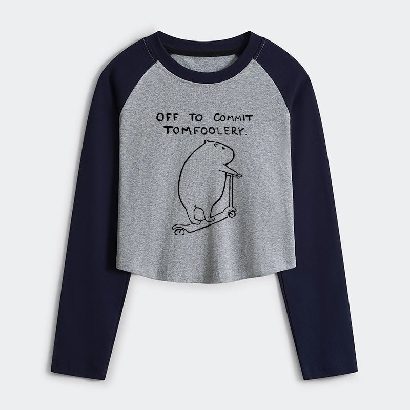 Tokyo-Tiger Capybara Is Ready To Do Something Bad Women's Crop Raglan T-Shirt
