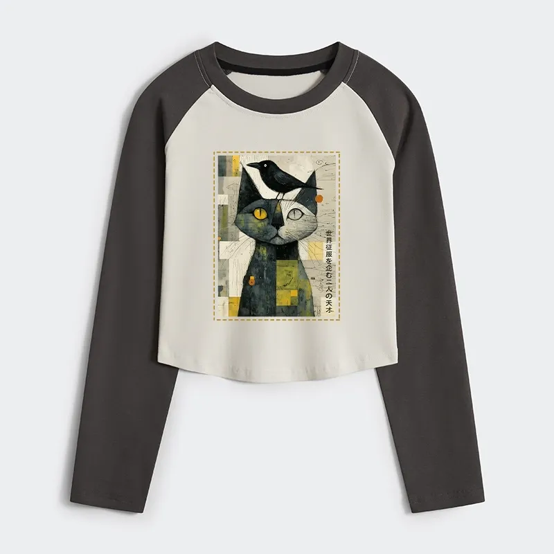 Tokyo-Tiger The Cat And The Crow Are Planning To Rule The World Women's Crop Raglan T-Shirt
