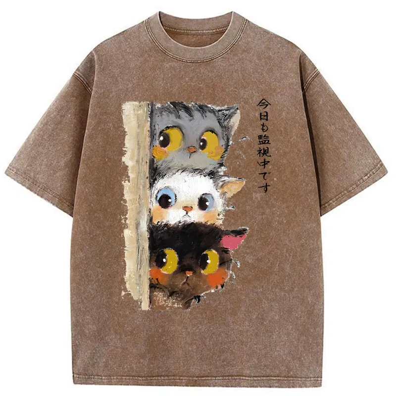 Tokyo-Tiger Three Cats Secretly Monitor Their Owner Washed T-Shirt