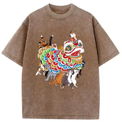 Tokyo-Tiger Cats Perform A Lion Dance To Celebrate The New Year Washed T-Shirt