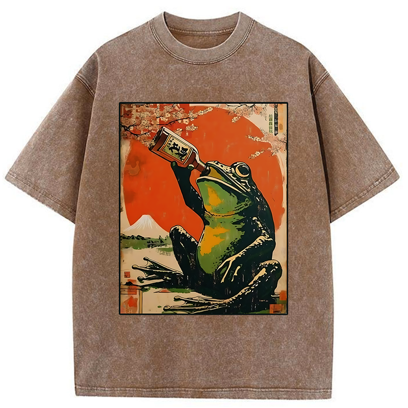 Tokyo-Tiger Frog Drinking Beer Washed T-Shirt