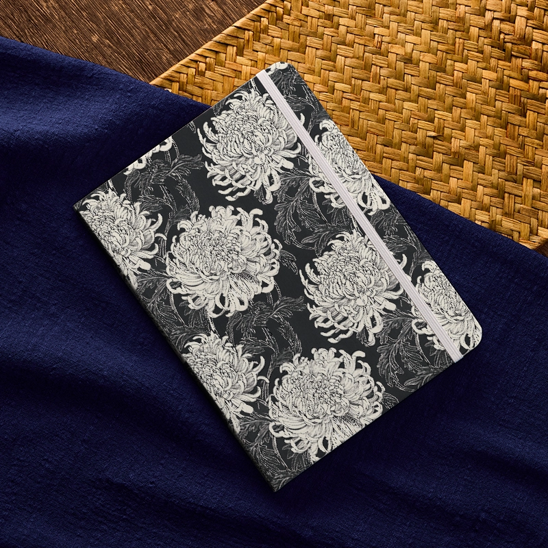 Tokyo-Tiger Blooming Chrysanthemums Japan Notebook