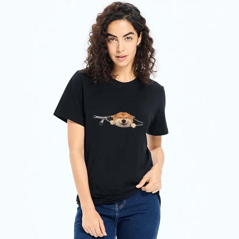 Tokyo-Tiger Cute Shiba Dog In Zipper Classic T-Shirt