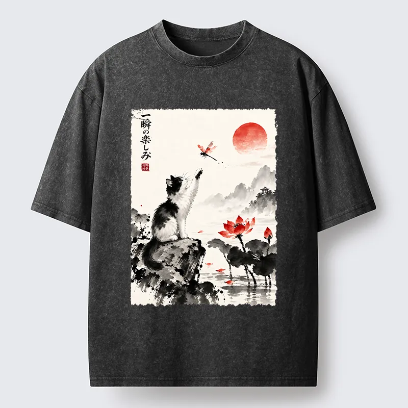 Tokyo‑Tiger Cat Chases Dragonfly Washed T‑Shirt Sale