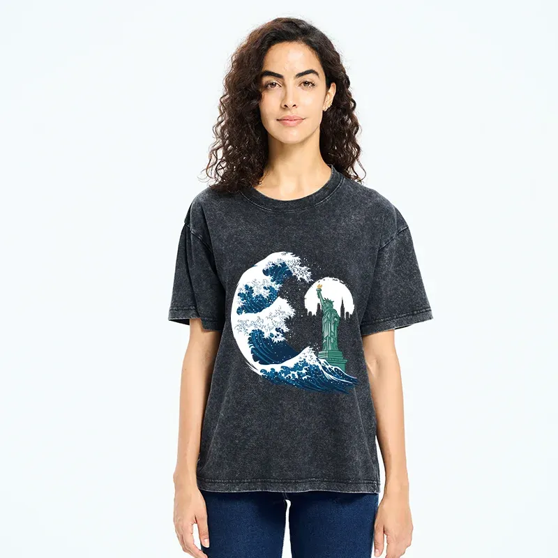 Tokyo-Tiger Waves And The Statue Of Liberty Washed T-Shirt