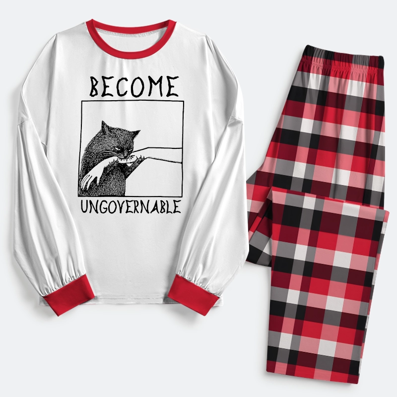 Tokyo-Tiger Cat Biting Arm Family Pajama Sets